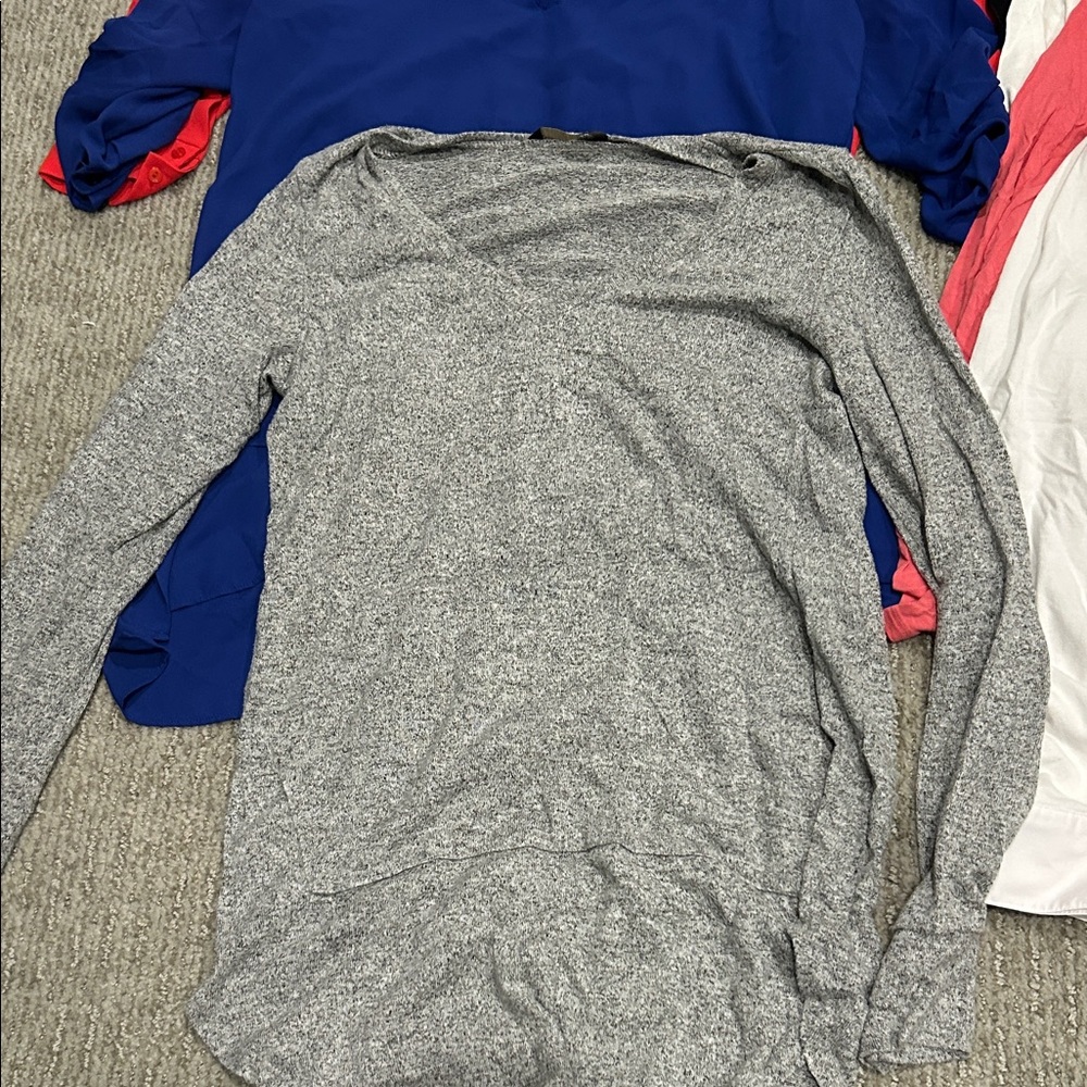 Assorted Long Sleeve Maternity Tops - Picture 5 of 12